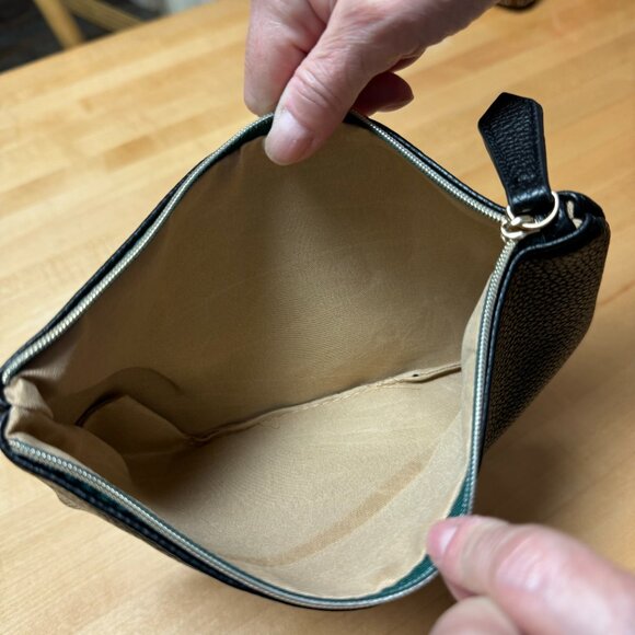 Black Makeup Bag No Brand EUC - Picture 3 of 3